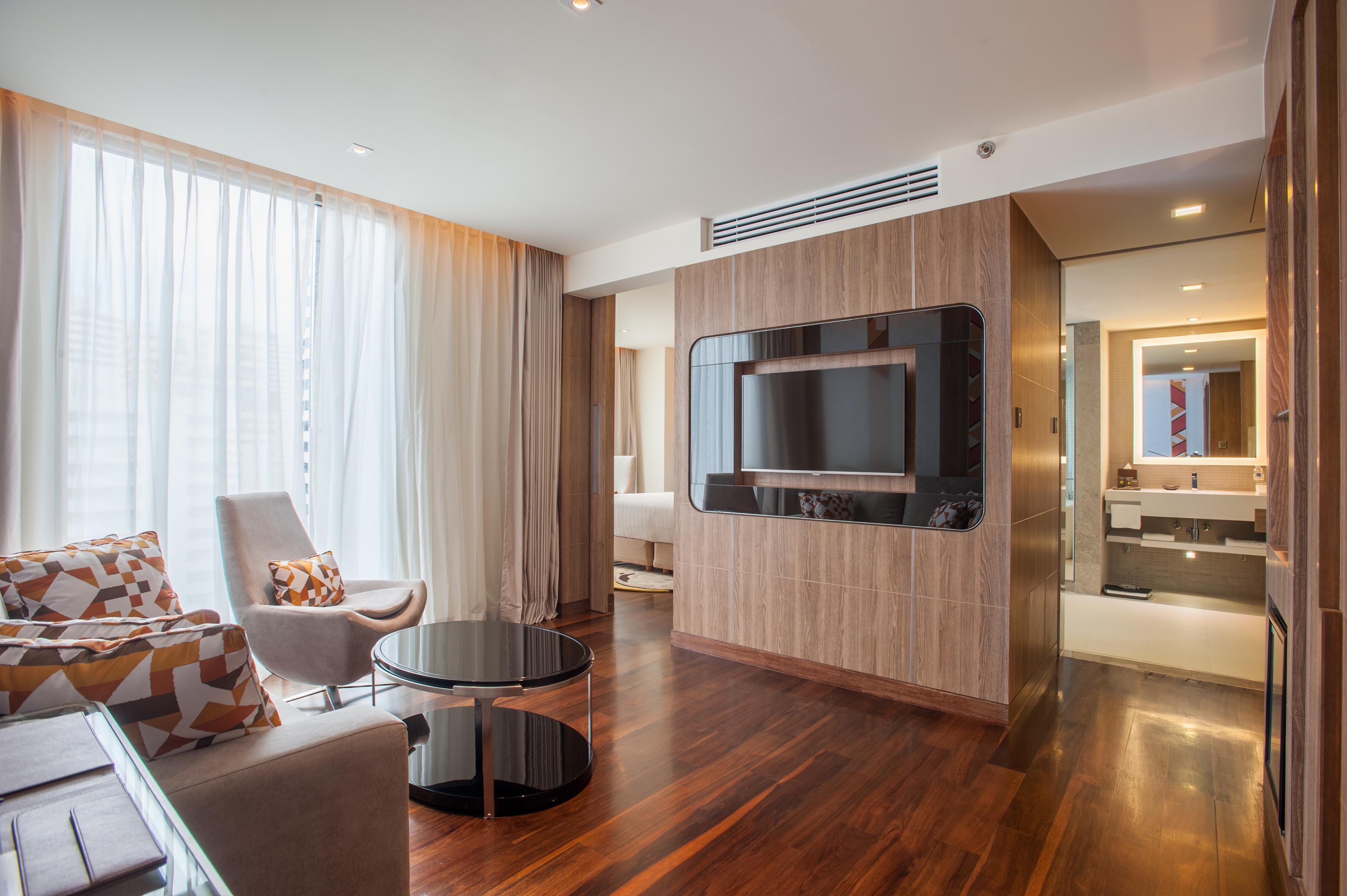 Novotel Bangkok Sukhumvit 20 Luaran gambar A suite at the hotel