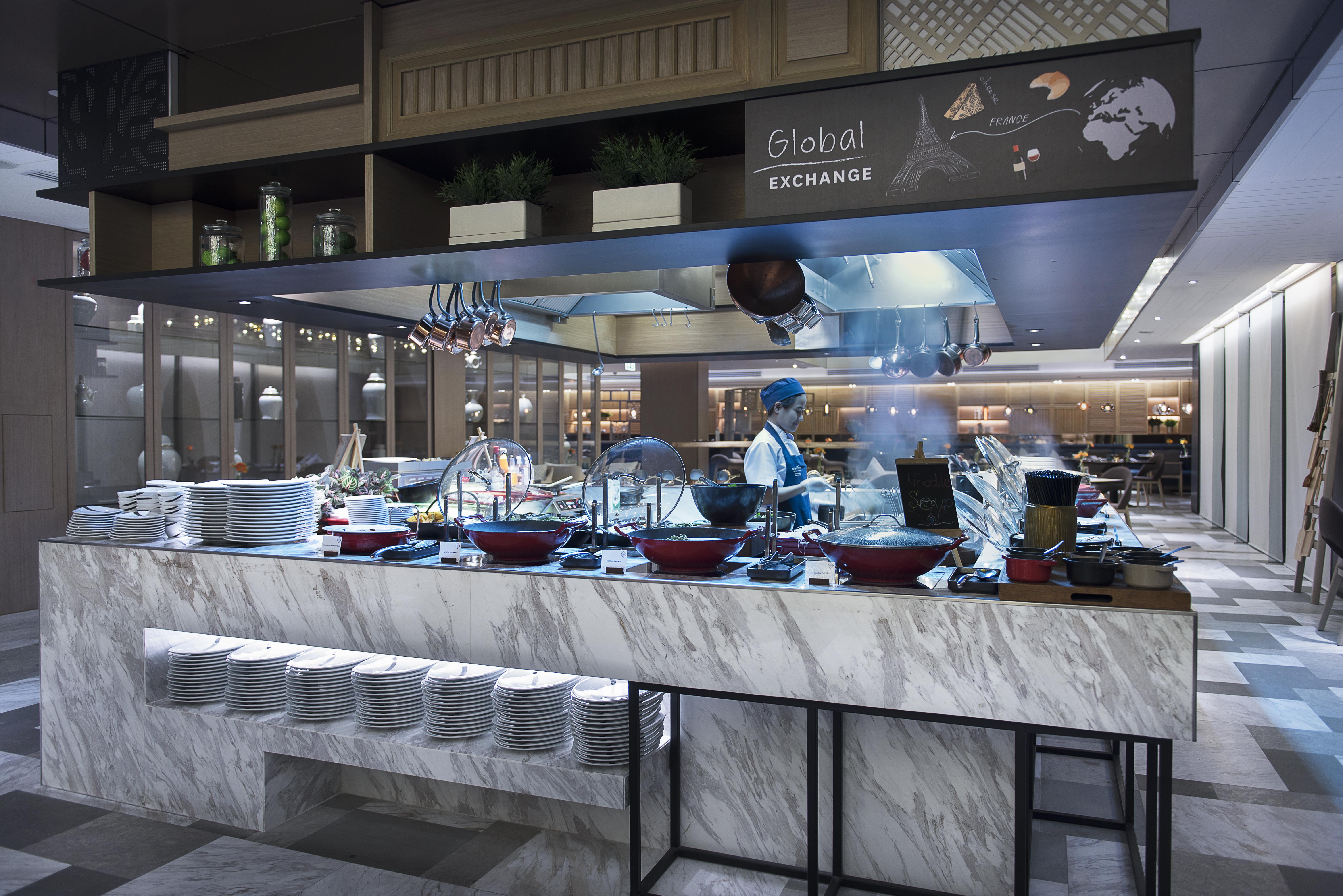 Novotel Bangkok Sukhumvit 20 Luaran gambar Global Exchange
